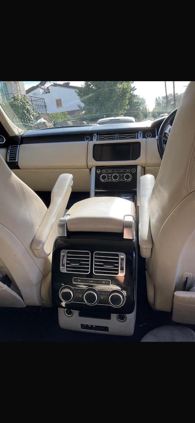 Land Rover Range Rover Vogue — 3