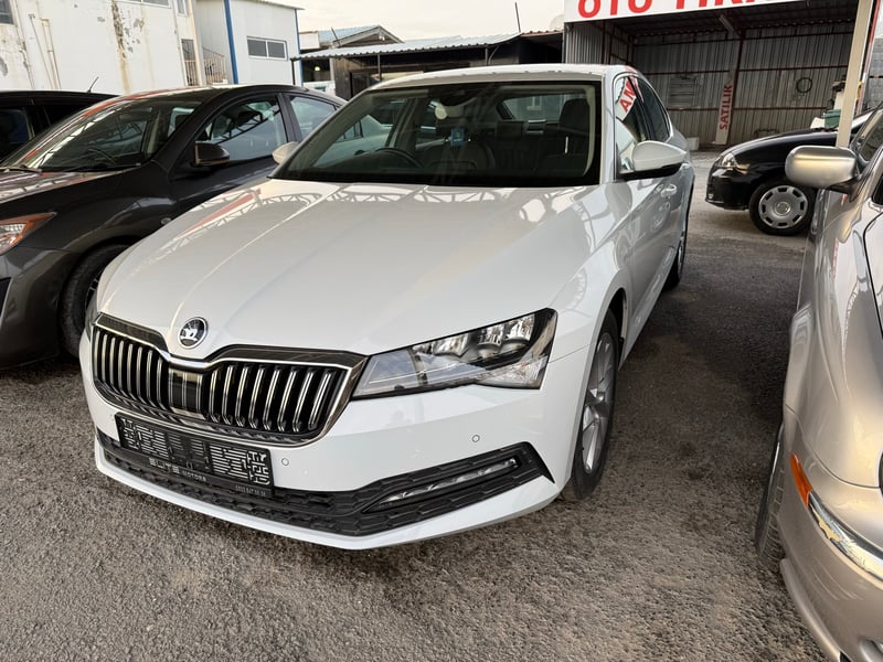 Skoda Superb — 2