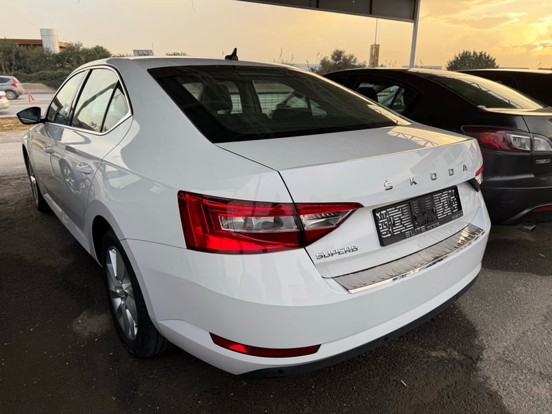 Skoda Superb — 4