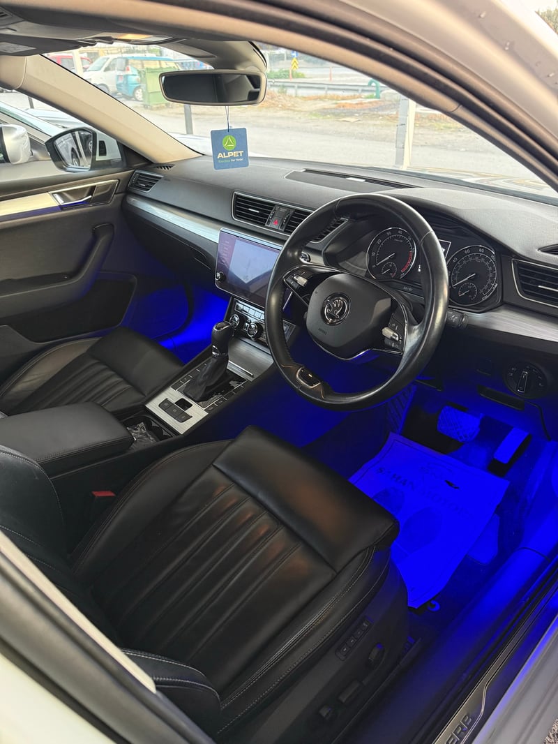 Skoda Superb — 8
