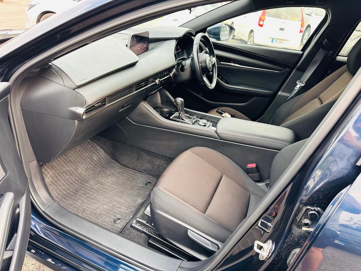 2021 Mazda 3 9