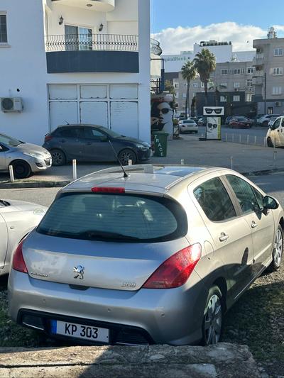 Peugeot 308 — 6