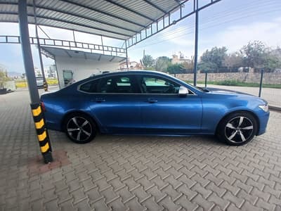 Volvo S90 — 8