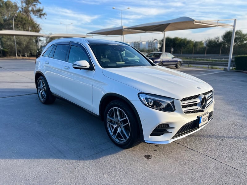 Mercedes-Benz GLC 220d — 1/9