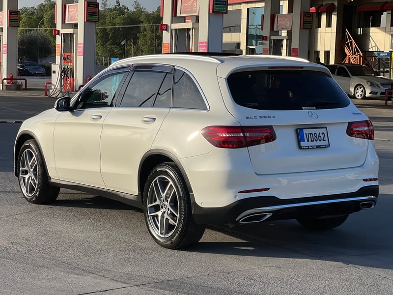 Mercedes-Benz GLC 220d — 4