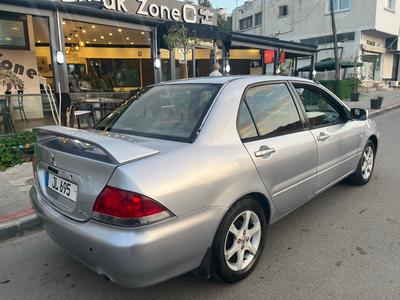 Mitsubishi Lancer — 3