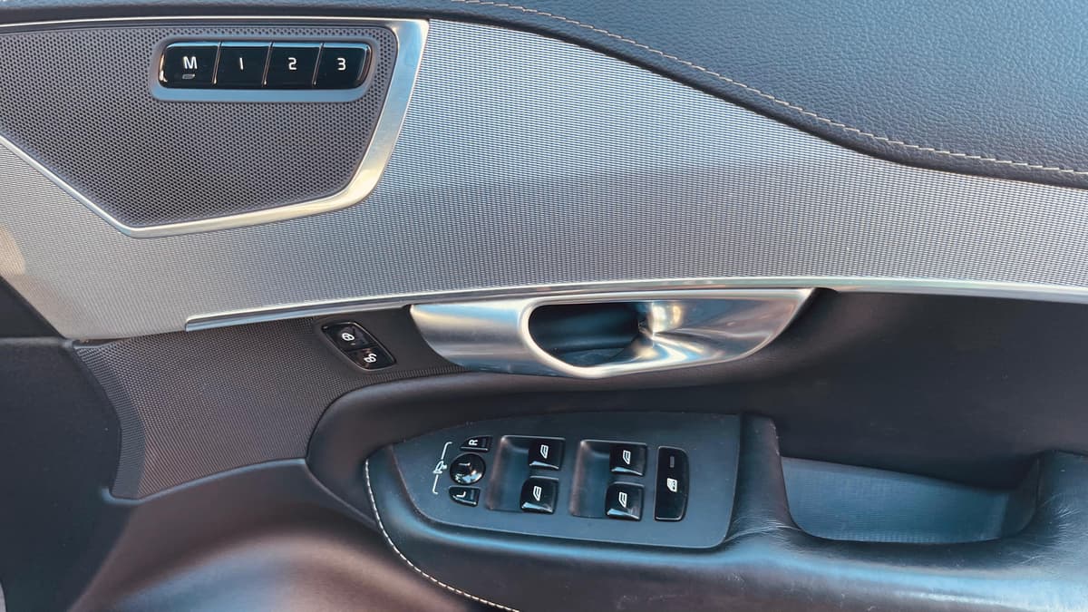 2019 Volvo XC90 9