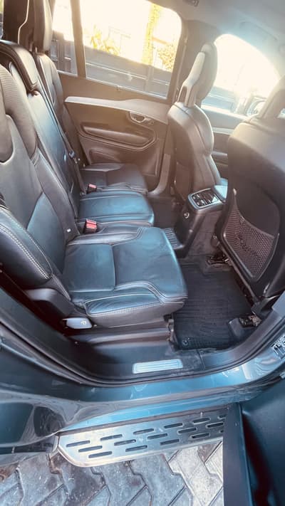 Volvo XC90 — 10