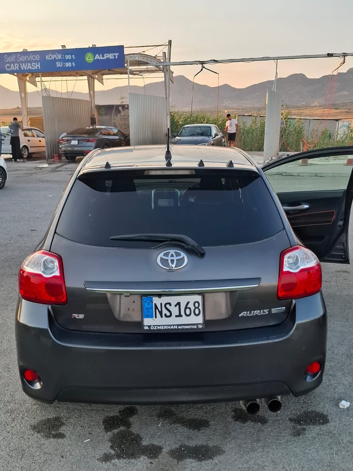 2011 Toyota Auris 7