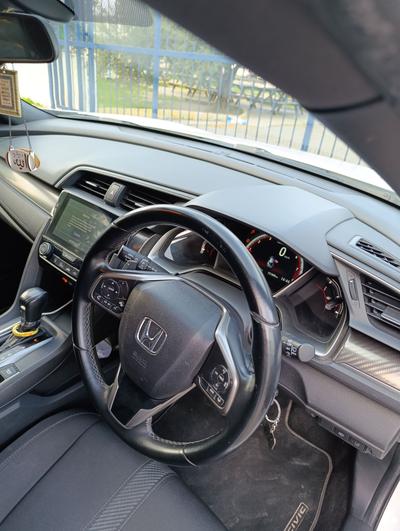 Honda Civic — 2