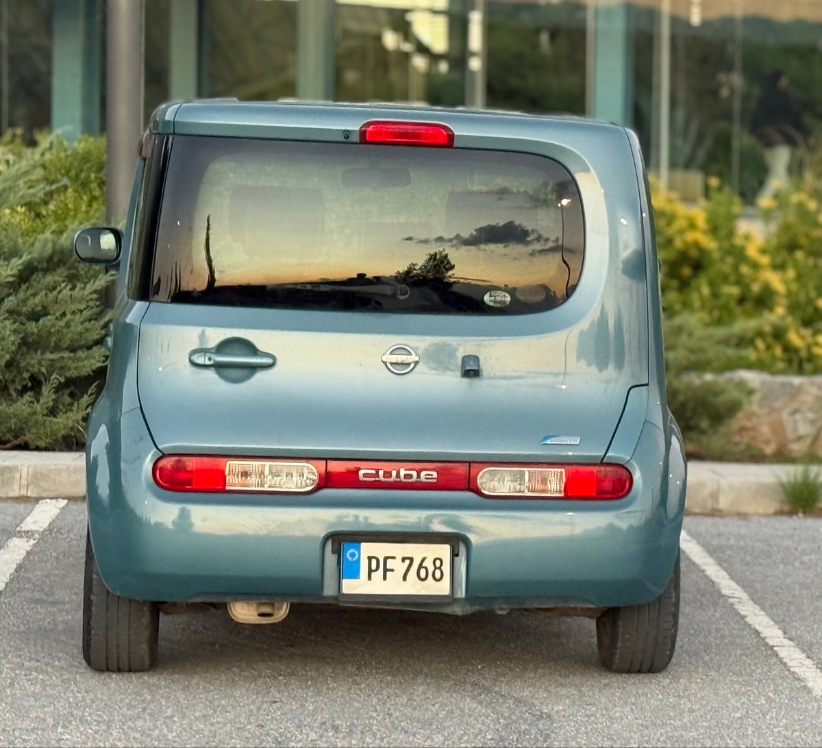 2012 Nissan Cube 5
