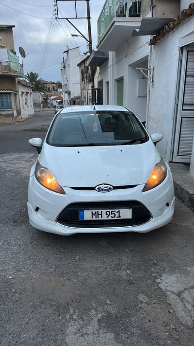 Ford Fiesta — 5