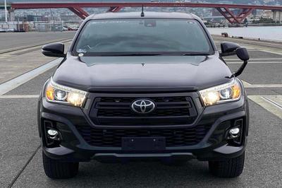 Toyota Hilux — 1