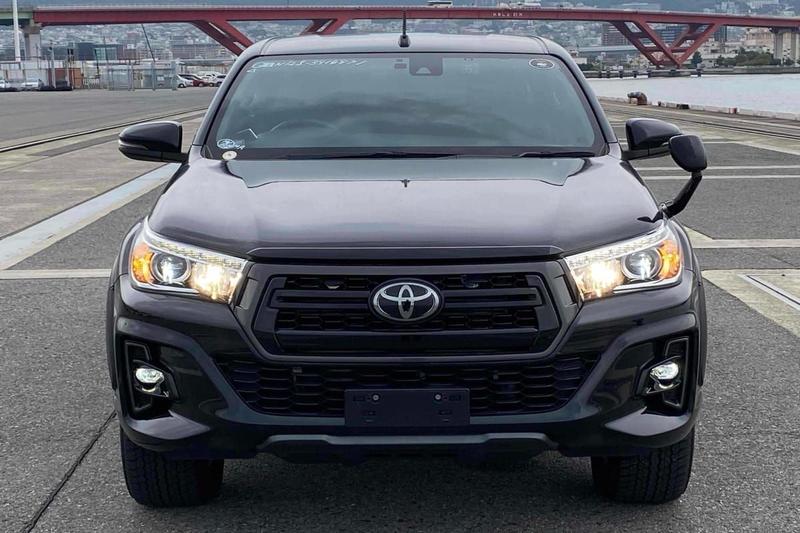 Toyota Hilux — 1/10