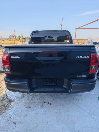 Toyota Hilux — 4