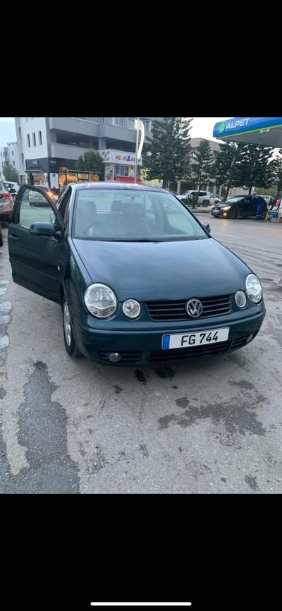 Volkswagen Polo — 1