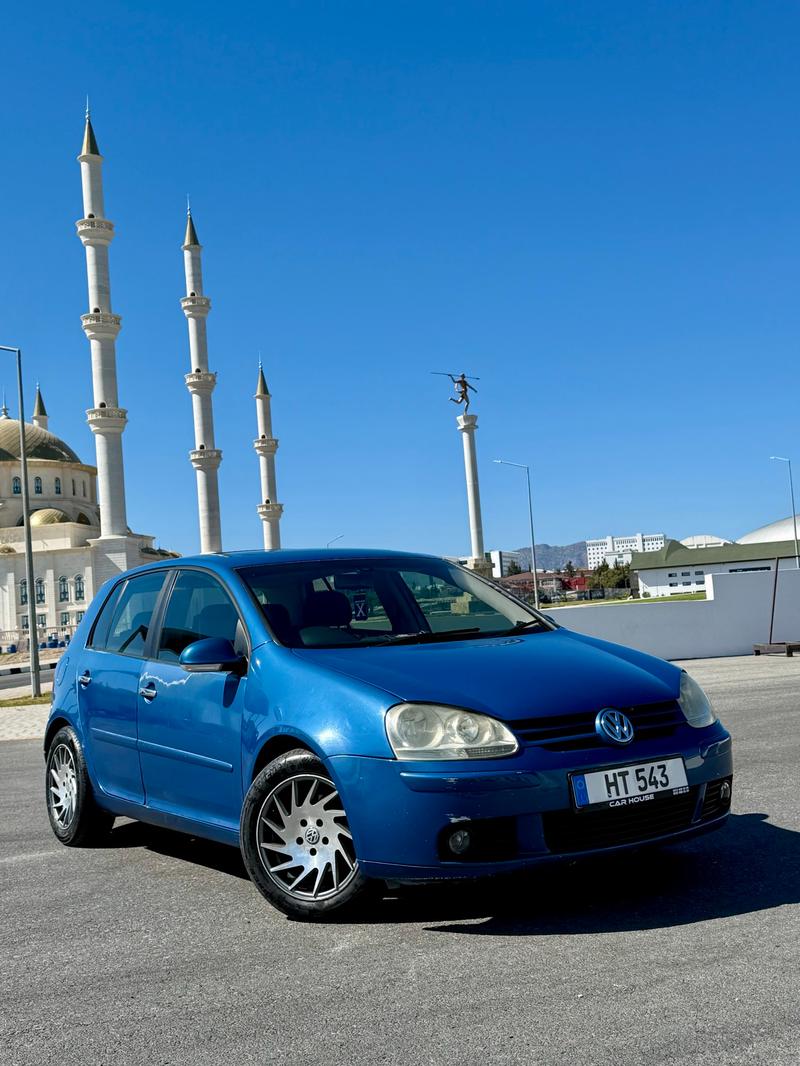 Volkswagen Golf — 1/10