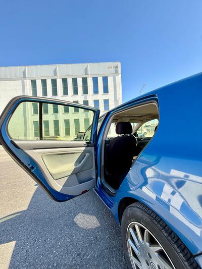 Volkswagen Golf — 7