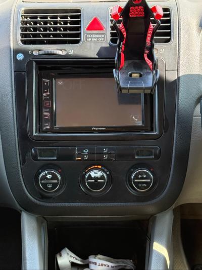 Volkswagen Golf — 10