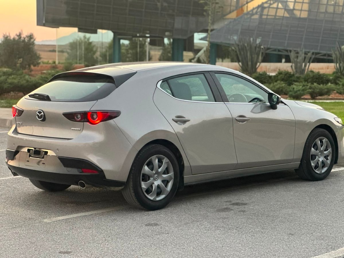 2024 Mazda 3 4
