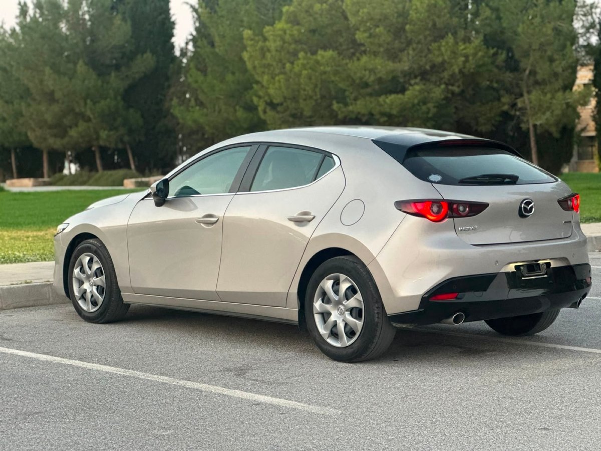 2024 Mazda 3 6