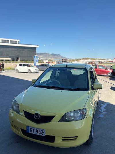 Mazda Demio — 1