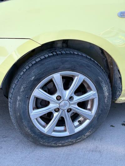 Mazda Demio — 4