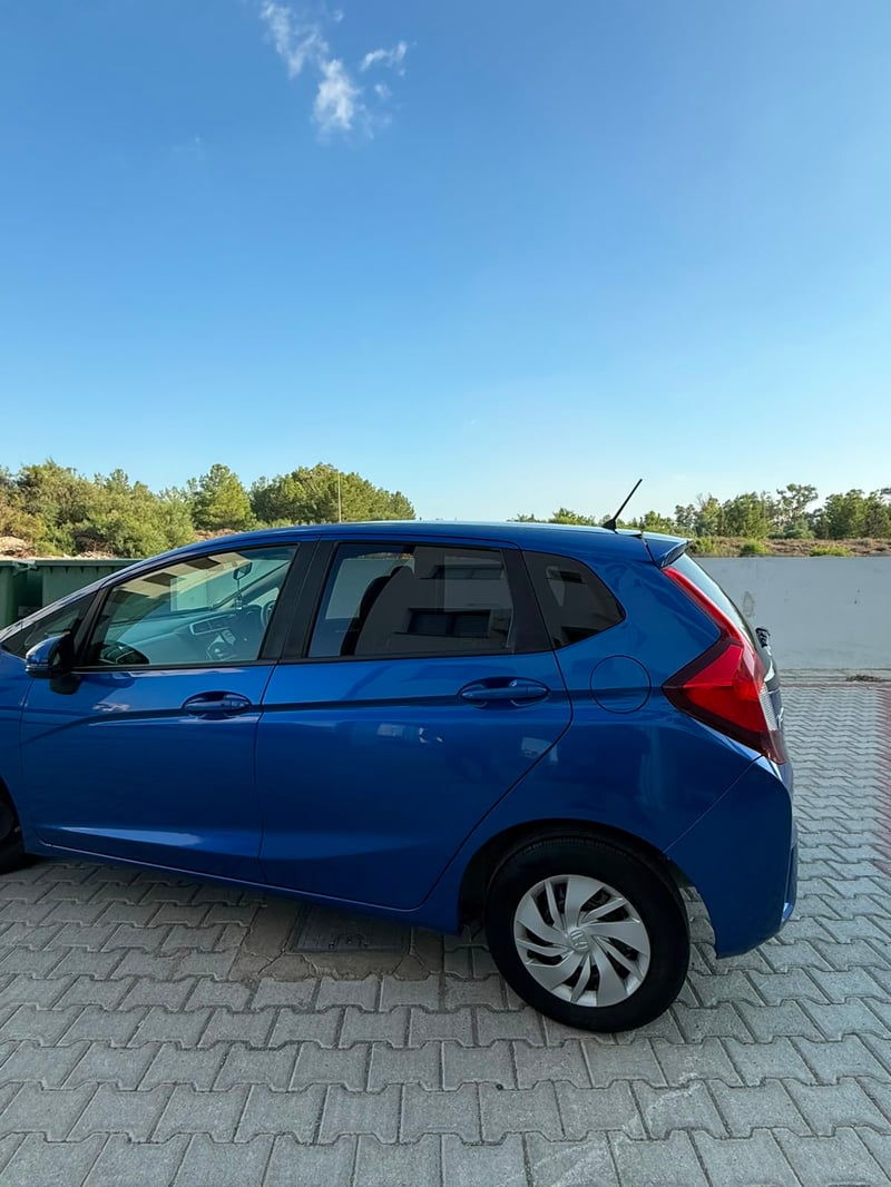Honda Fit — 6