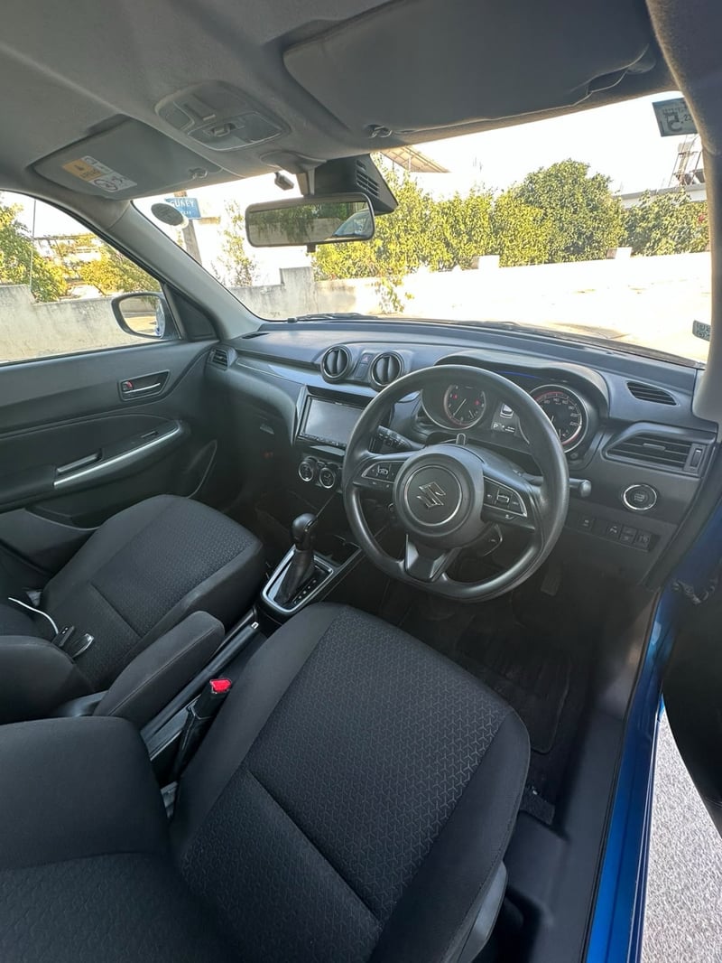 Suzuki Swift — 5