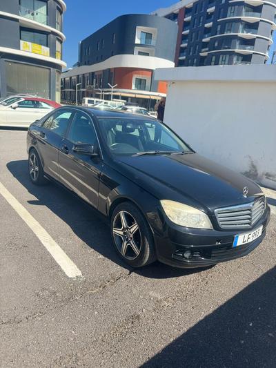 Mercedes-Benz C 180 — 1
