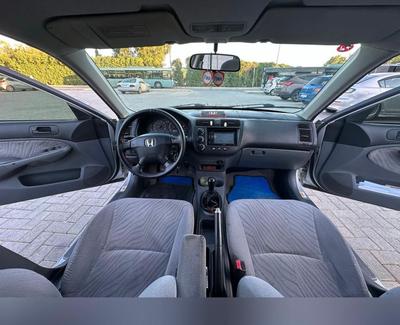Honda Civic — 4
