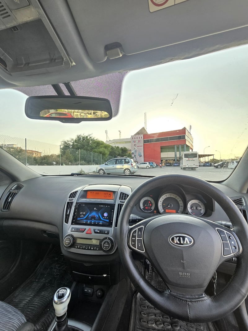 Kia Ceed — 5