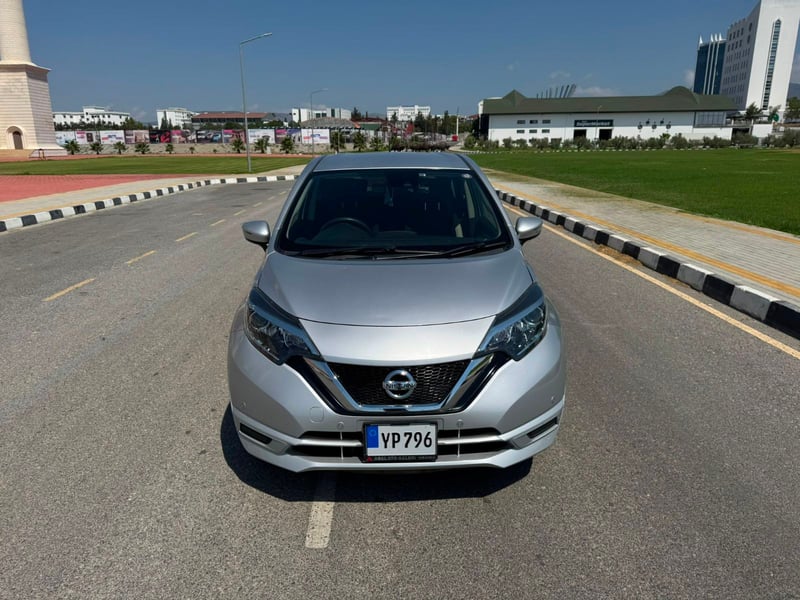 Nissan Note — 1/10