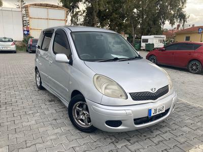 2003 Toyota Funcargo