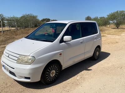 Mitsubishi Dingo — 3