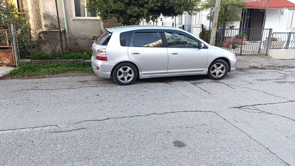 2004 Honda Civic 6
