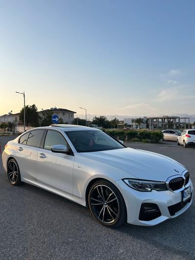 BMW 320i — 3