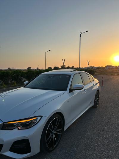 BMW 320i — 7