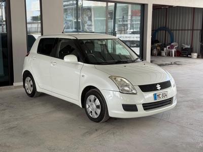 Suzuki Swift — 2