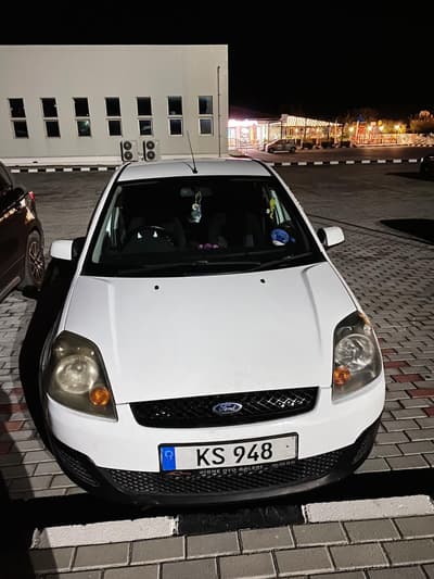 Ford Fiesta — 1