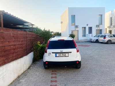 Ford Fiesta — 9