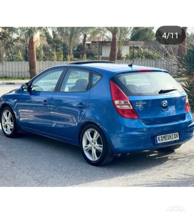 Hyundai i30 — 1/10
