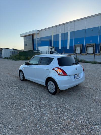 Suzuki Swift — 3