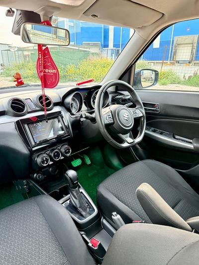Suzuki Swift — 6