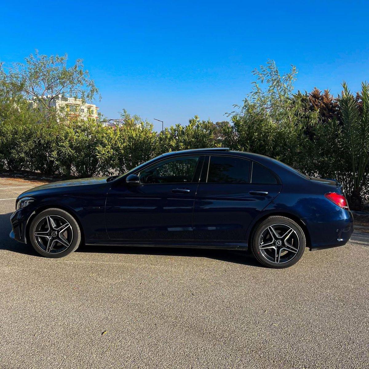 2021 Mercedes-Benz C 300d 2