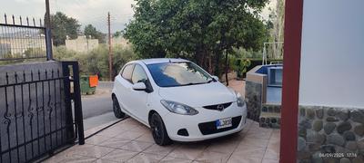 Mazda Demio — 1