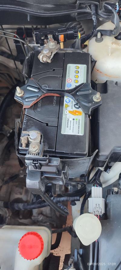 Mazda Demio — 8