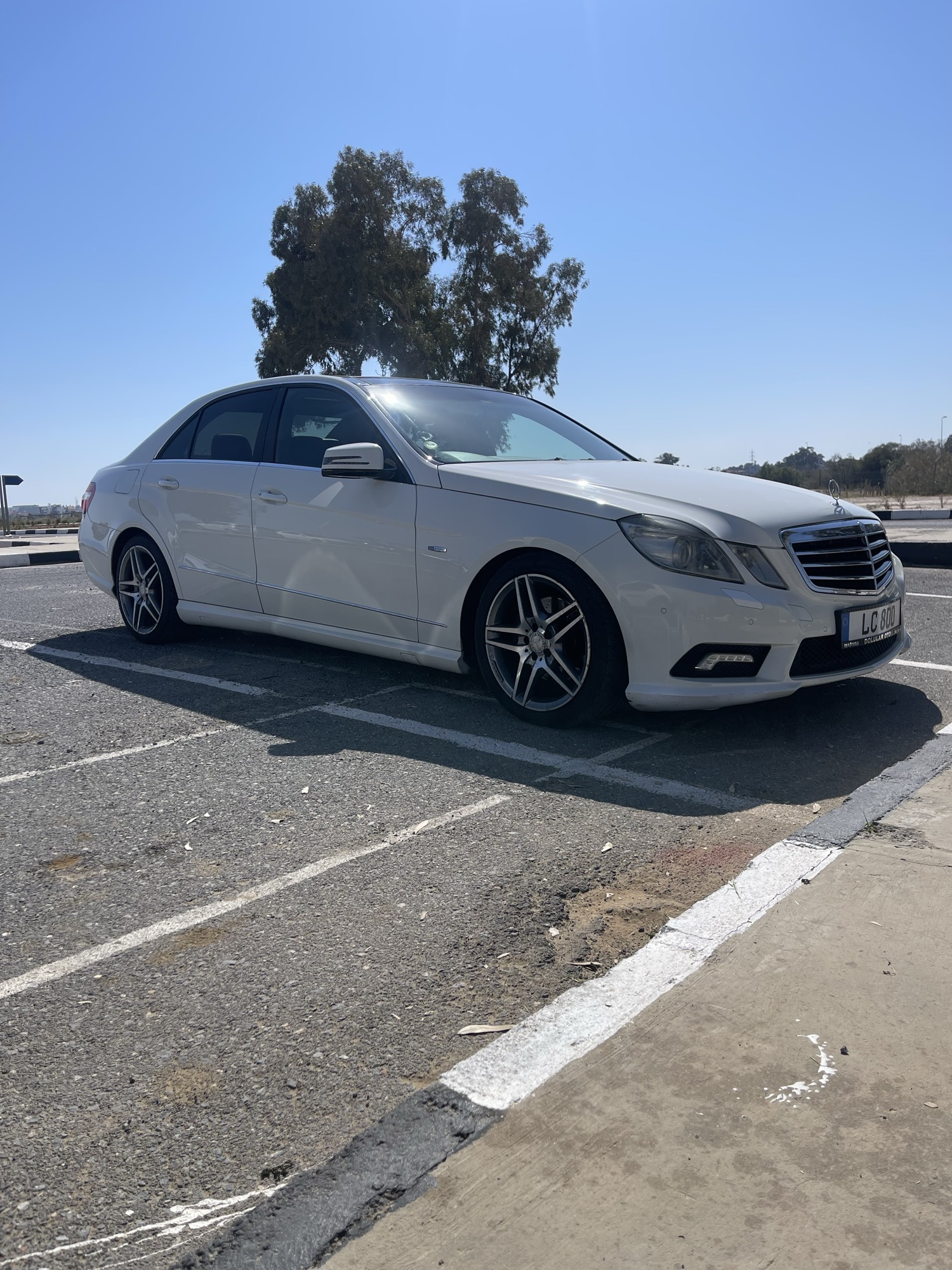 2010 Mercedes-Benz E 250 Dizel Otomatik Mağusa İlan görseli - GalerimPlus