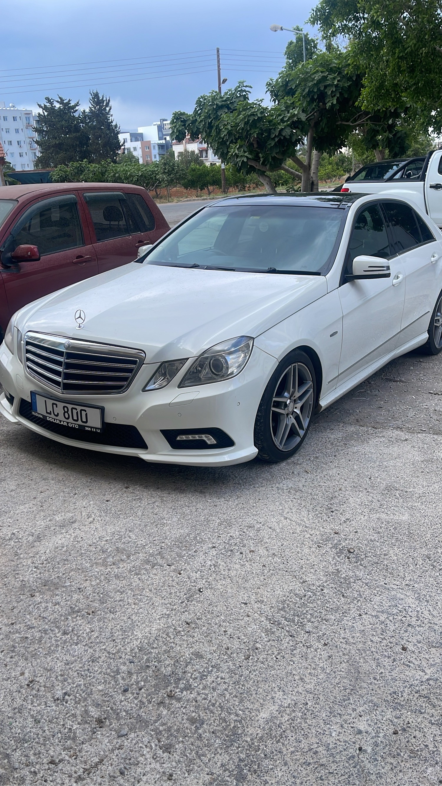 Mercedes-Benz E 250 2010 Satılık İkinci El - Thumbnail 2