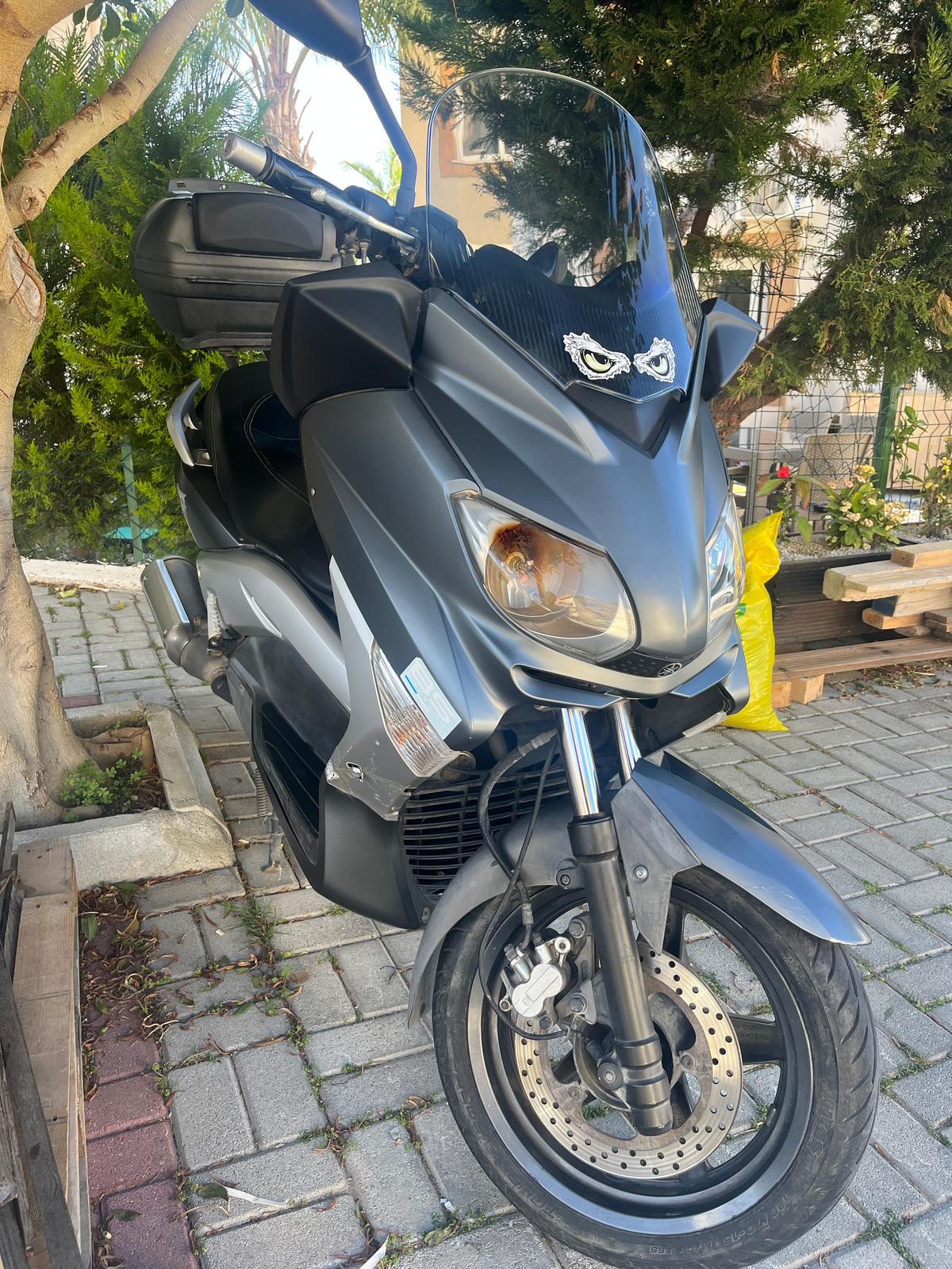 2013 Yamaha X-Max 250 2